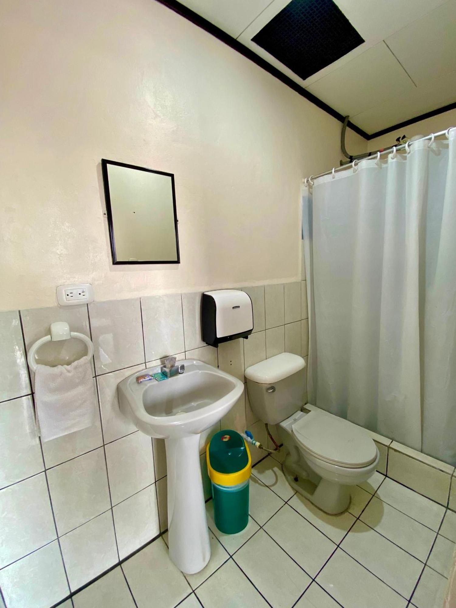 Hotel Costa Del Sol ปูแอร์โตลีมอน ภายนอก รูปภาพ